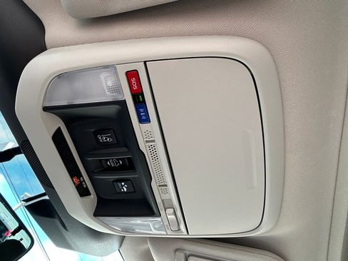 Used 2023 Subaru Forester Limited image 88