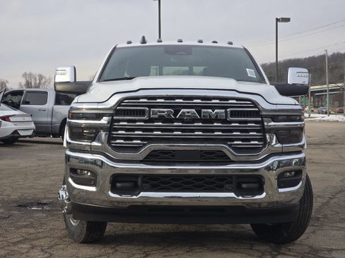 New 2026 RAM 3500 Limited image 9