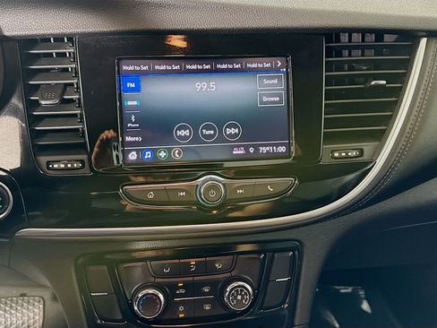 Used 2022 Buick Encore Preferred w/ Safety Package FWD image 16