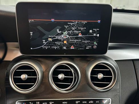 Used 2016 Mercedes-Benz C 300 4MATIC Sedan image 21