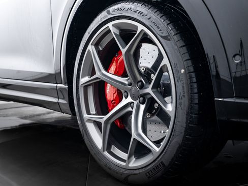 New 2026 Audi RS Q8 performance image 22