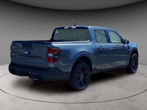 New 2026 Ford Maverick XLT image 9