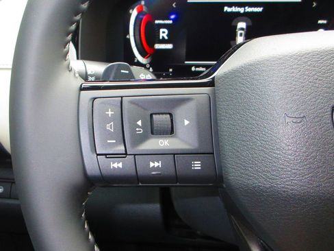 New 2026 Nissan Pathfinder SL w/ SL Premium Package image 20