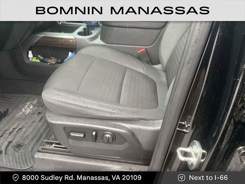 Used 2020 Chevrolet Silverado 1500 RST AWD/4WD image 9