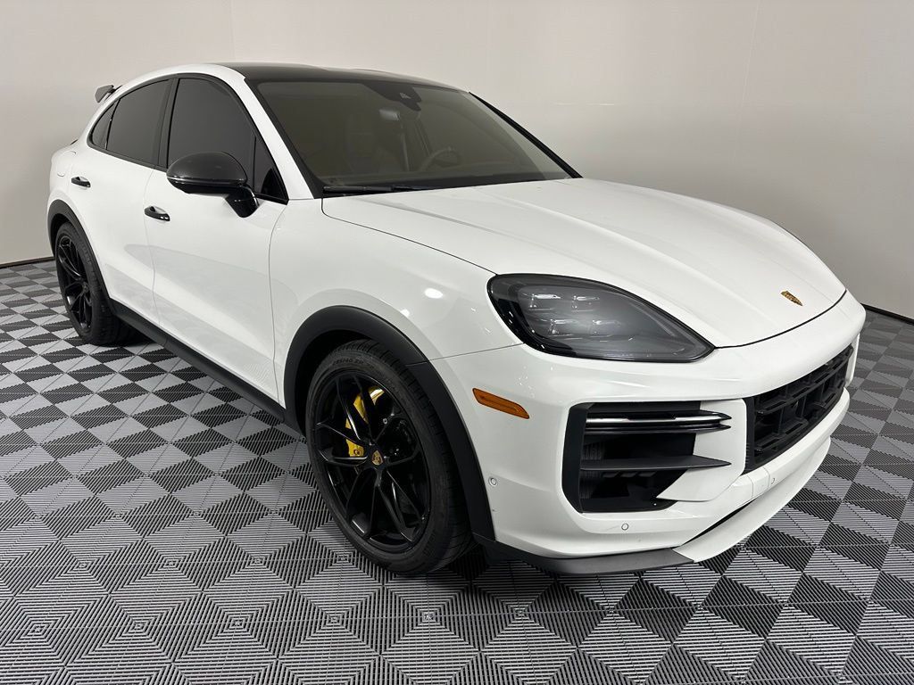 Certified 2024 Porsche Cayenne Turbo GT AWD/4WD image 12