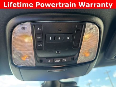 Used 2024 Dodge Durango GT image 13