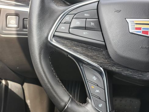 Used 2023 Cadillac XT5 Premium Luxury FWD image 33