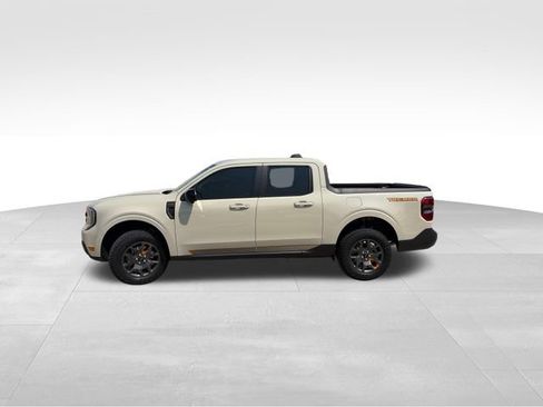 Used 2025 Ford Maverick Tremor AWD/4WD image 3