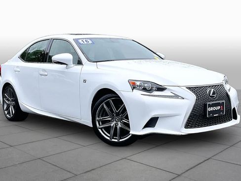 Used 2016 Lexus IS 200t w/ F Sport Package RWD image 3