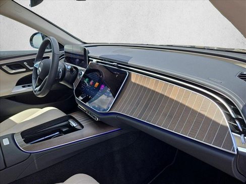 Used 2026 Mercedes-Benz E 350 Sedan image 20