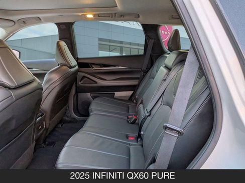 Certified 2025 INFINITI QX60 Pure image 16