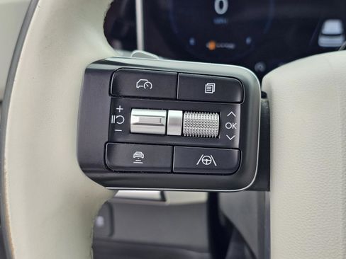 Used 2024 Hyundai Santa Fe Calligraphy FWD image 21