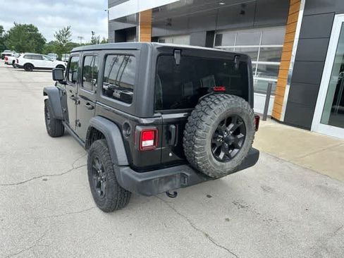 Used 2022 Jeep Wrangler Unlimited Sport AWD/4WD image 16