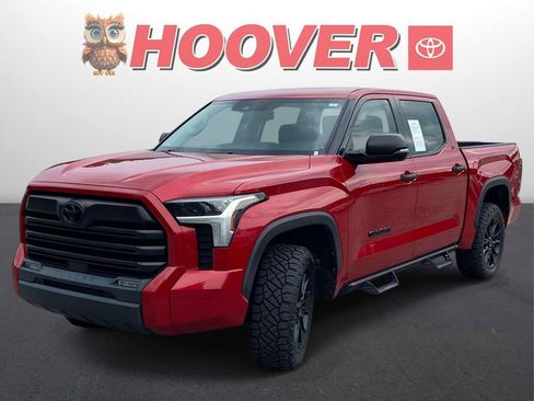 Used 2023 Toyota Tundra SR5 w/ SR5 Convenience Package AWD/4WD image 3