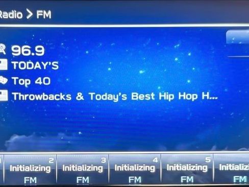 Used 2017 Subaru Impreza 2.0i Premium image 22