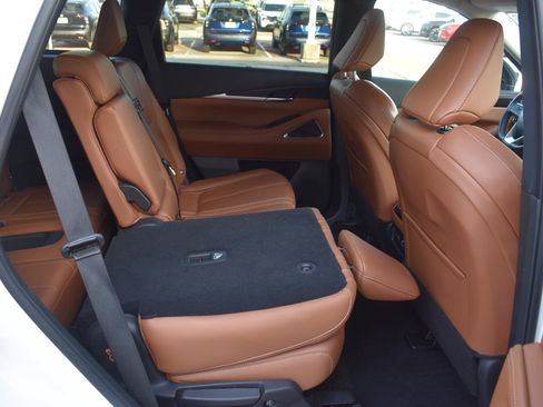 Used 2023 INFINITI QX60 Sensory w/ Vision Package AWD/4WD image 71