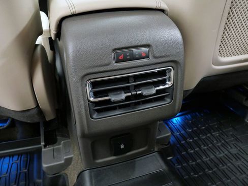 Used 2021 Lincoln Corsair AWD w/ Equipment Group 101A image 22