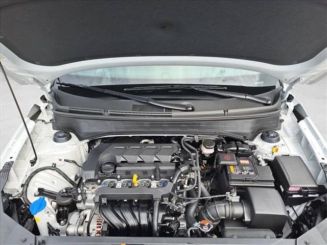 New 2026 Hyundai Venue SE FWD image 16