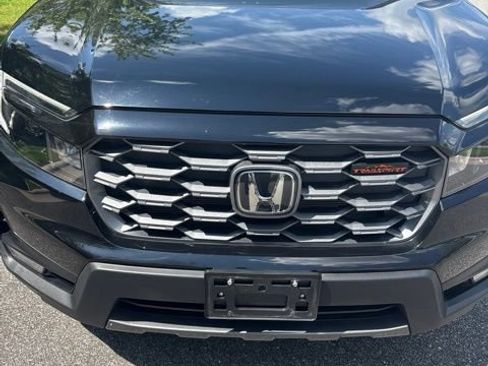 Used 2024 Honda Passport TrailSport image 13