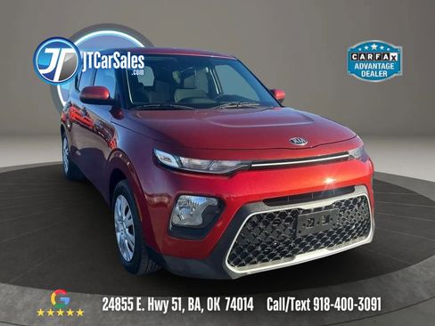 Used 2021 Kia Soul LX image 1