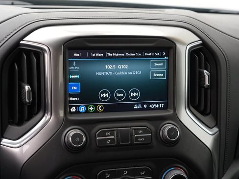 Used 2022 Chevrolet Silverado 1500 RST AWD/4WD image 23