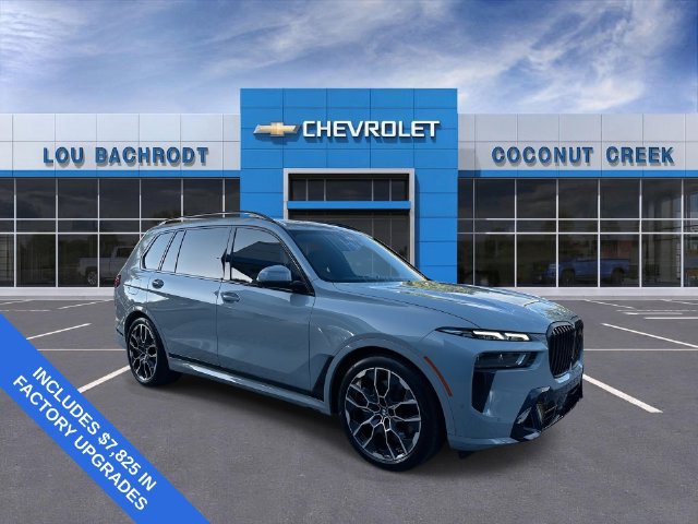 Used 2026 BMW X7 xDrive40i w/ M Sport Package AWD/4WD image 2