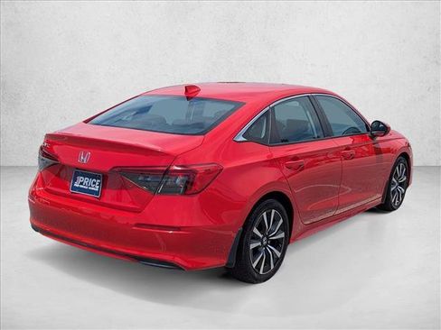 Used 2022 Honda Civic EX image 5