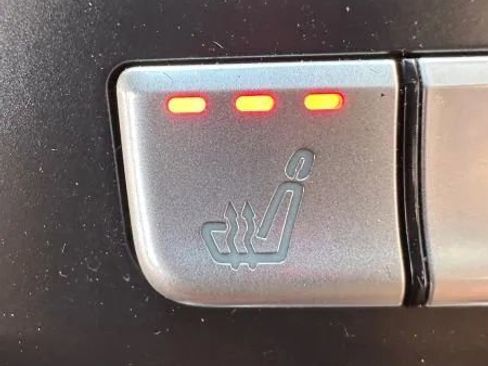 Used 2014 Mercedes-Benz E 350 4MATIC Sedan image 38