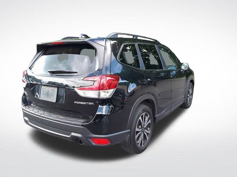Used 2019 Subaru Forester Limited AWD/4WD image 8