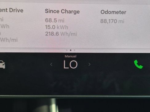 Used 2019 Tesla Model 3 Mid Range RWD image 10