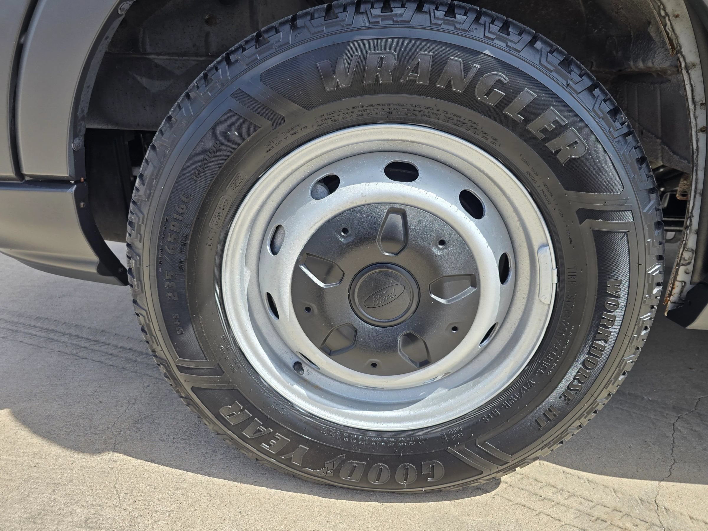 Used 2018 Ford Transit 350 XL RWD image 14