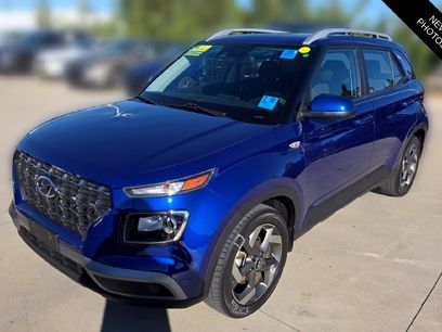 Used 2022 Hyundai Venue SEL