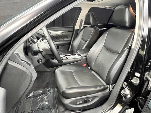 Used 2024 INFINITI Q50 Luxe w/ Cargo Package RWD image 7