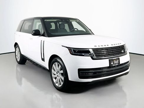 Used 2025 Land Rover Range Rover Long Wheelbase SE AWD/4WD image 3