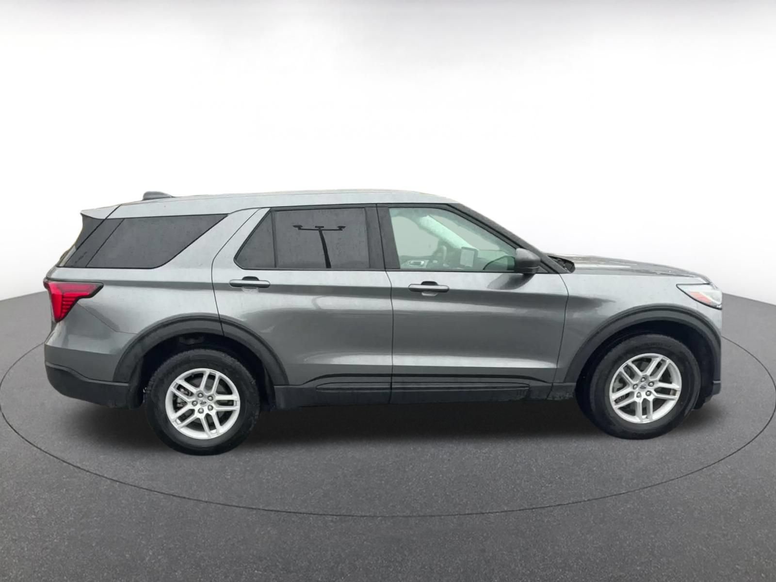 Used 2026 Ford Explorer Active AWD/4WD image 15
