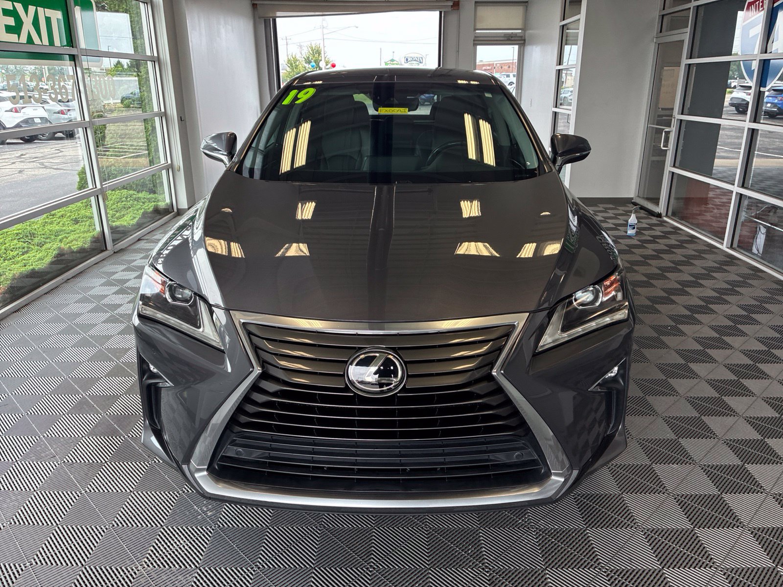Used 2019 Lexus RX 350 FWD w/ Accessory Package image 2