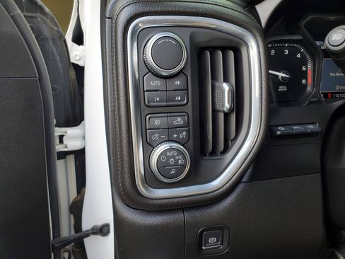 Used 2019 GMC Sierra 1500 Denali w/ Technology Package AWD/4WD image 28