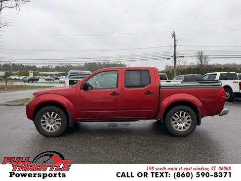 Used 2014 Nissan Frontier SV w/ SV Value Truck Package AWD/4WD image 6
