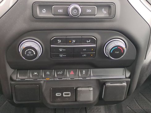 Used 2025 Chevrolet Silverado 1500 Custom AWD/4WD image 24