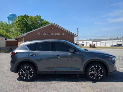 Used 2023 MAZDA CX-5 AWD 2.5 S w/ Premium Plus Pkg image 2