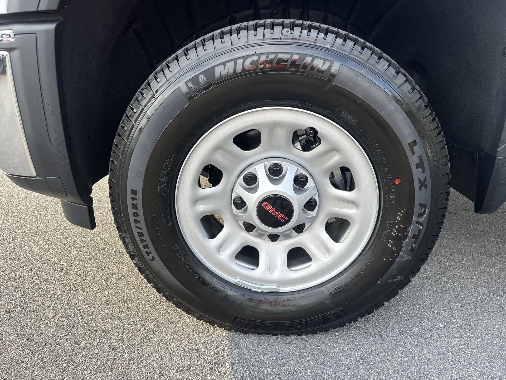 New 2026 GMC Sierra 2500 Pro w/ Convenience Package AWD/4WD image 18