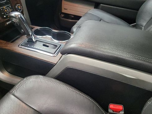 Used 2014 Ford F150 Lariat w/ Equipment Group 502A Luxury AWD/4WD image 26