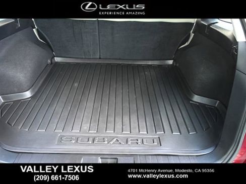 Used 2011 Subaru Outback 2.5i Limited image 20