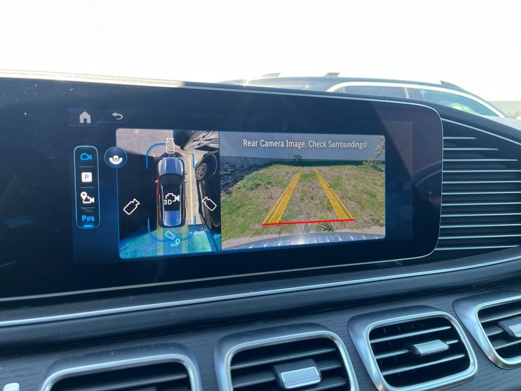 Certified 2026 Mercedes-Benz GLS 580 4MATIC image 26