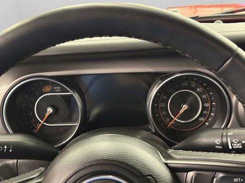 Used 2023 Jeep Wrangler Sport S image 11