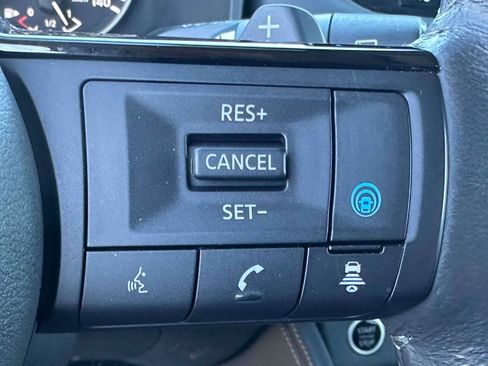 Used 2022 Nissan Rogue SL w/ SL Premium Package image 21