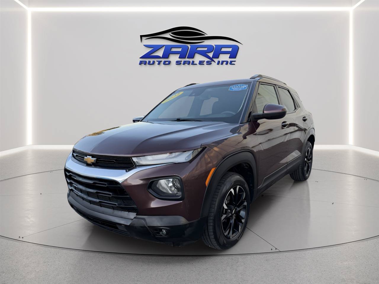 Used 2022 Chevrolet TrailBlazer LT AWD/4WD image 2