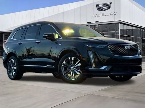 New 2025 Cadillac XT6 Premium Luxury w/ Technology Package image 2