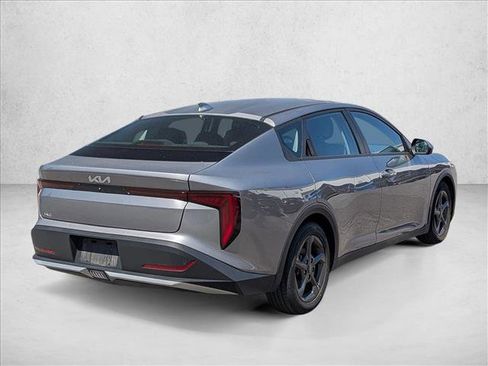 Used 2025 Kia K4 FWD image 5