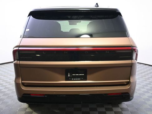 New 2026 Lincoln Navigator Black Label AWD/4WD image 5